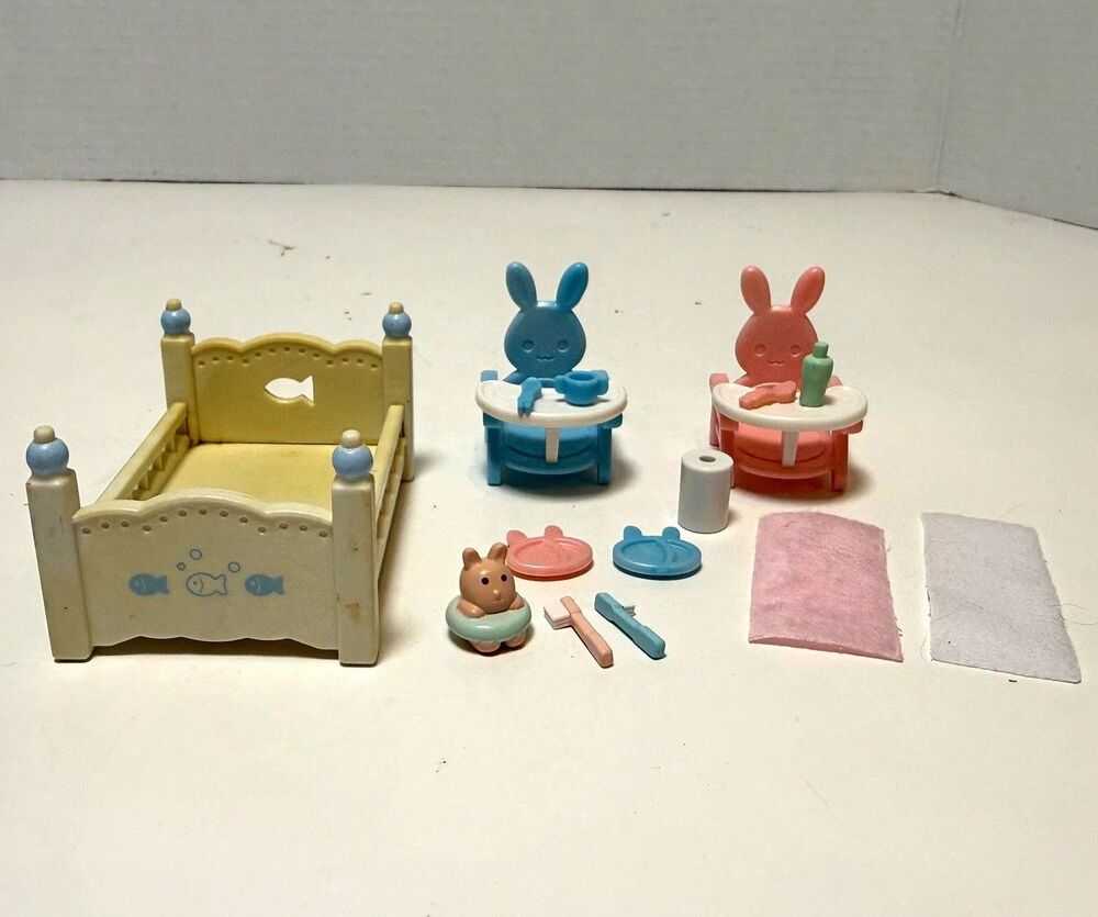 Sylvanian Families Calico Critters Baby Nursery Triplet Set Accessories VTG